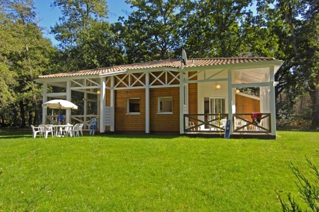 Villa Tout Confort Au Coeur D'Une Base Nautique Lacanau Exteriér fotografie